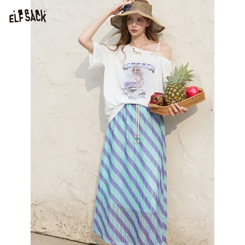 Tee Graphic Print - ELFSACK 여성용 오프 숄더 화이트 티셔츠와