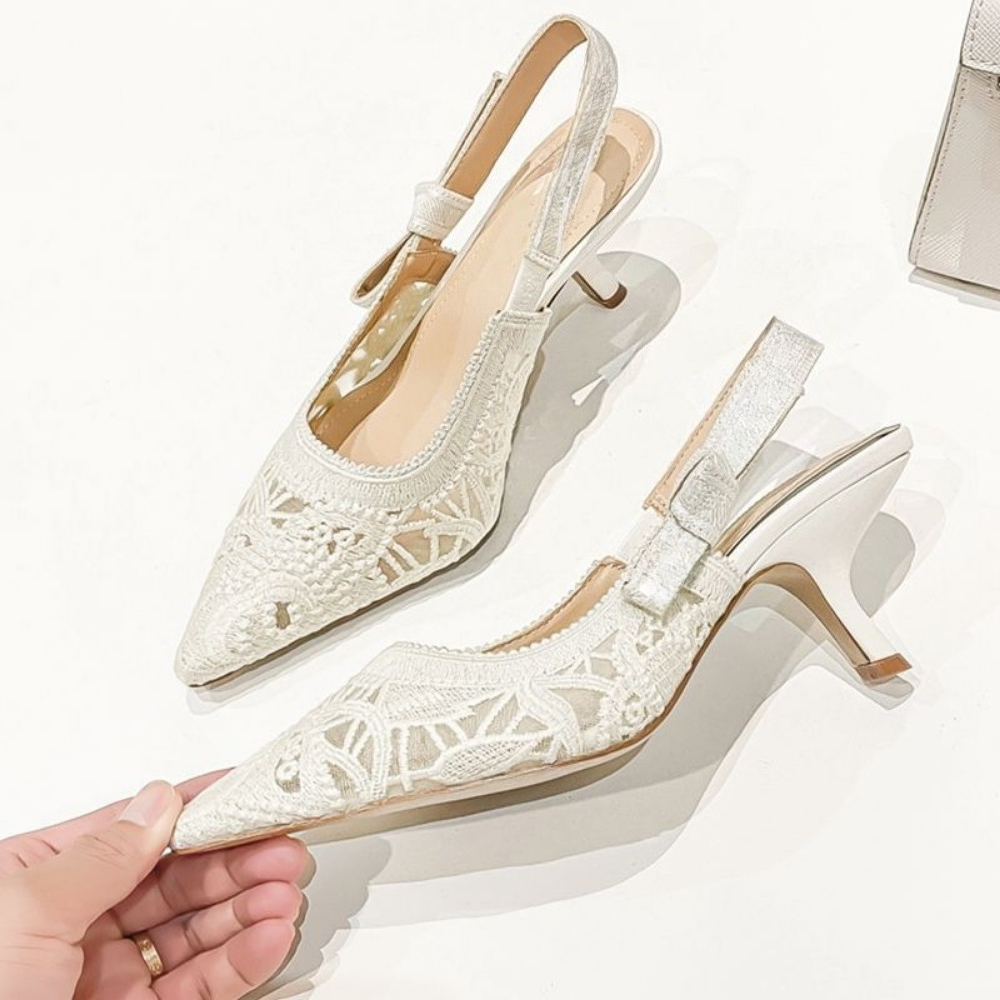 정품 가죽 하이힐 샌들 패브릭 자수 화이트 샌들 여성  - Casual Sandal Leather 리뷰 및 가격